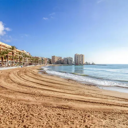 Appartamento 2 Bedroom Beautiful In Torrevieja